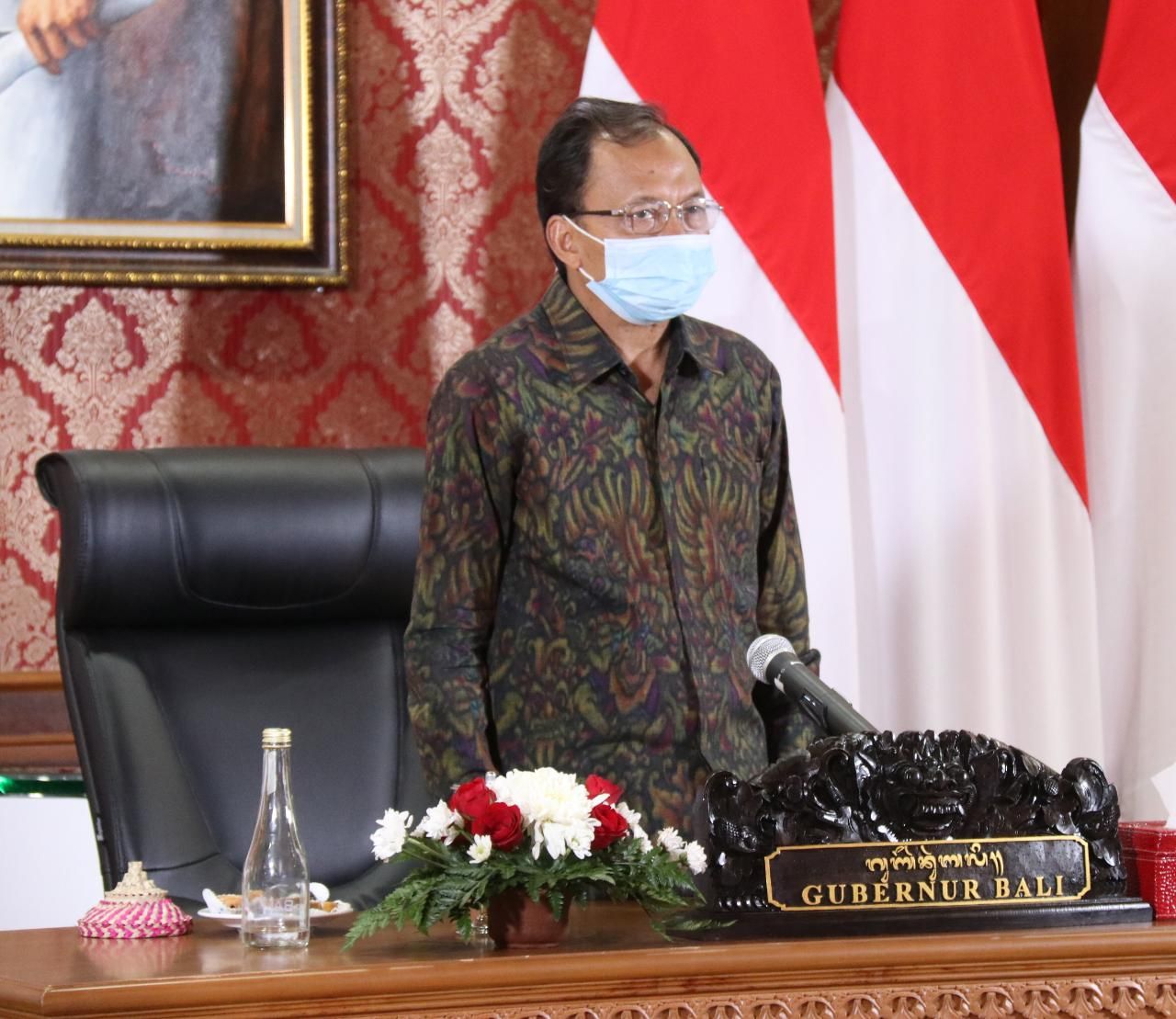 podiumnews.com-Gubernur Koster Ikuti Sertijab Satker OJK